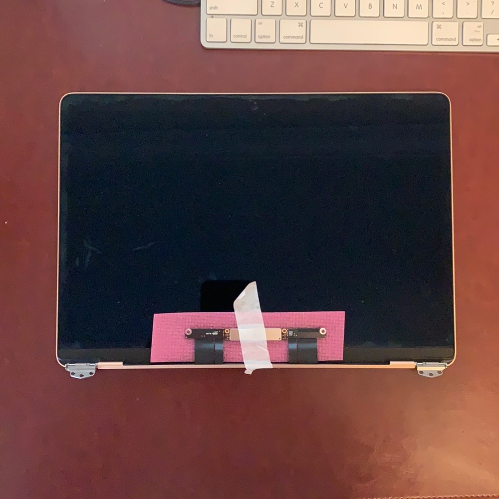 Apple MacBook Air 2020 Screen Assembly *AS IS READ